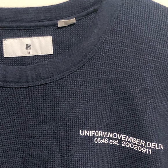 UNDEFEATED Navy Blue Thermal Shirt Medium - Picture 7 of 7
